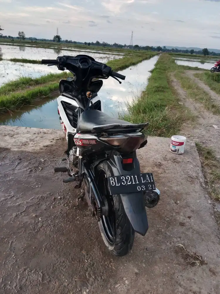 Motor mx 5 sped bekas