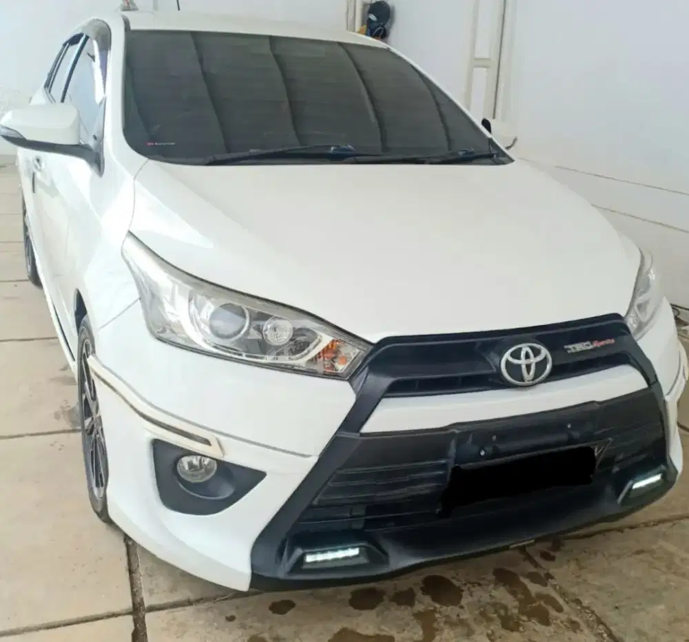 Dijual Yaris Trd tahun 2015