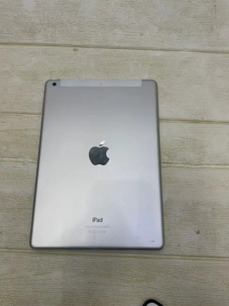 Ipad air 1 64gb cell wifi original bekas