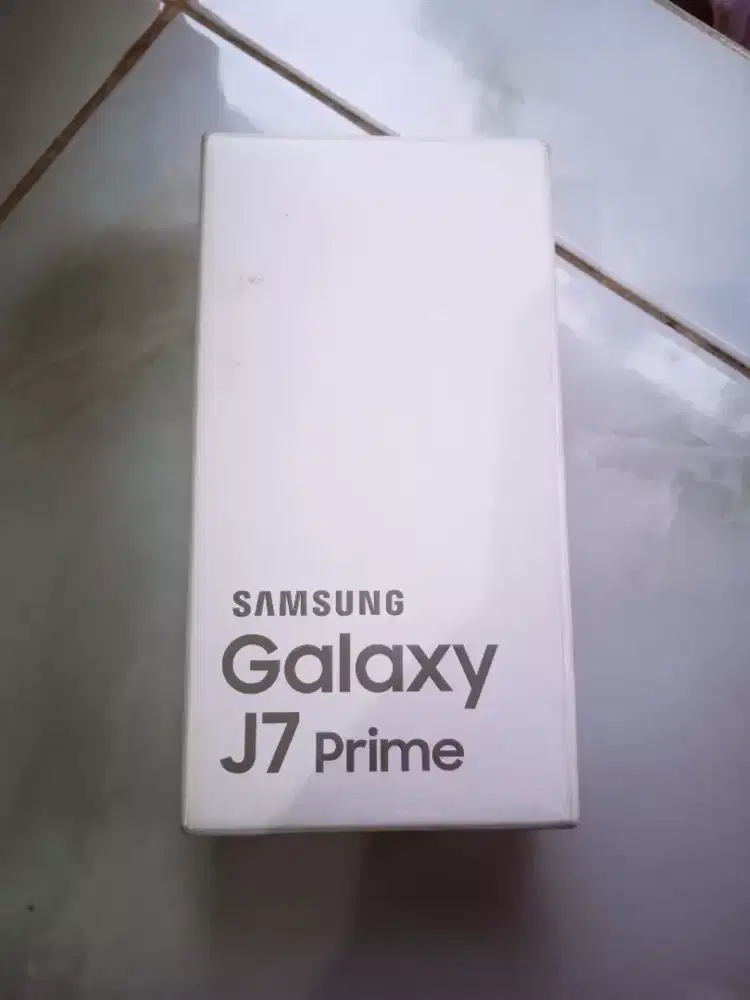 Samsung j7 prime simpanan dan istimewa mulus 99,9% dari baru