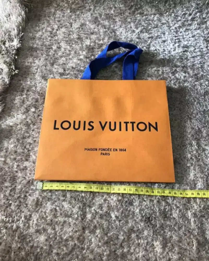 PAPER BAG LOUIS VUITTON ORIGINAL