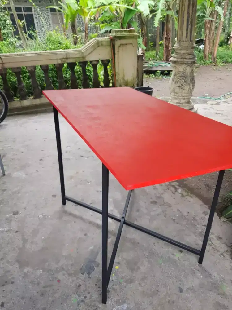 Meja lipat multyi fungsi