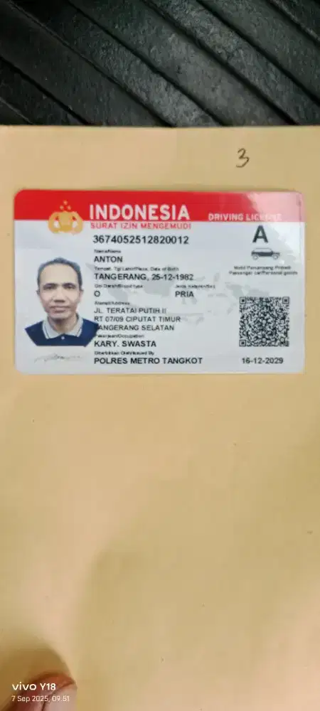 mencari pekerjaan driver