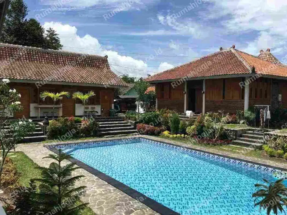 rumah joglo sangat nyaman dan asri Utara UII kaliurang