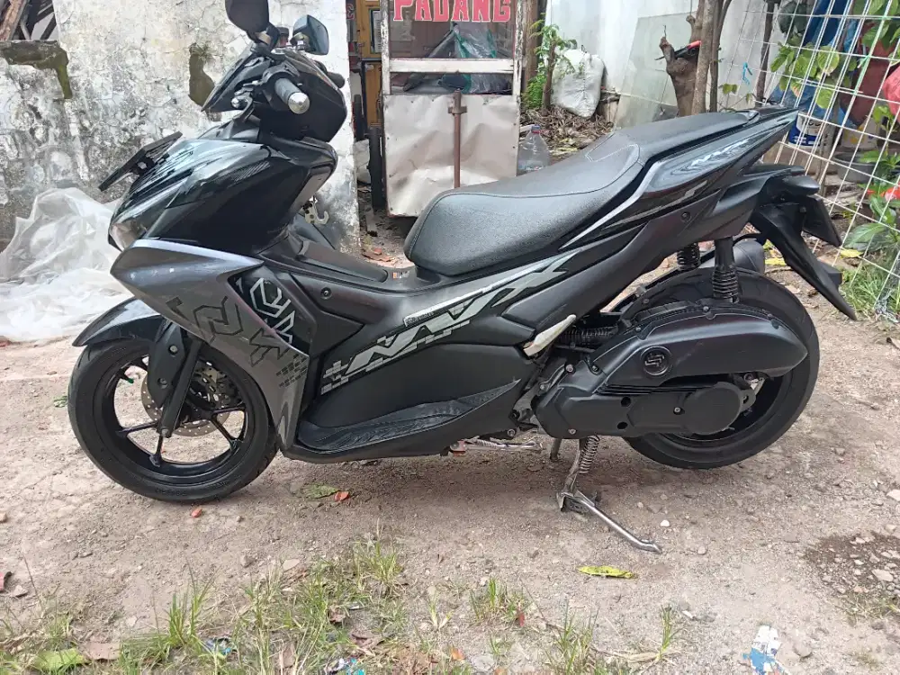 Yamaha Aerox New Connected Hitam Mulus 2021Akhir Pajak Hidup