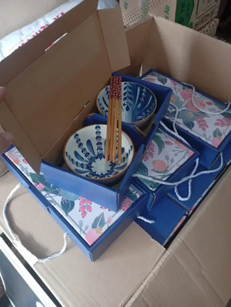 MANGKOK HAMPERS/KADO/BARNIM GROSIR MURAH