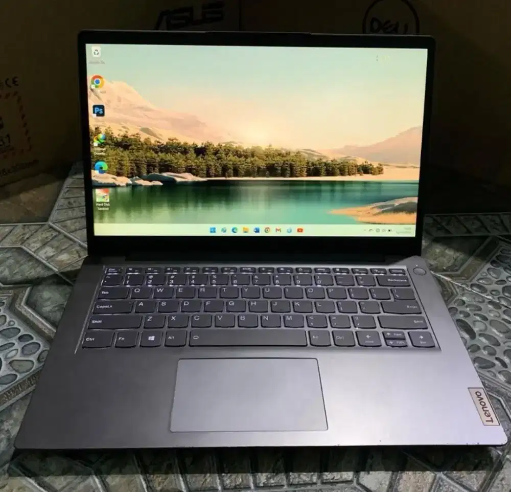 Lenovo gaming Ideapad 3 Ryzen 3-5300U Ram 8GB ssd 512GB VGA 2GB