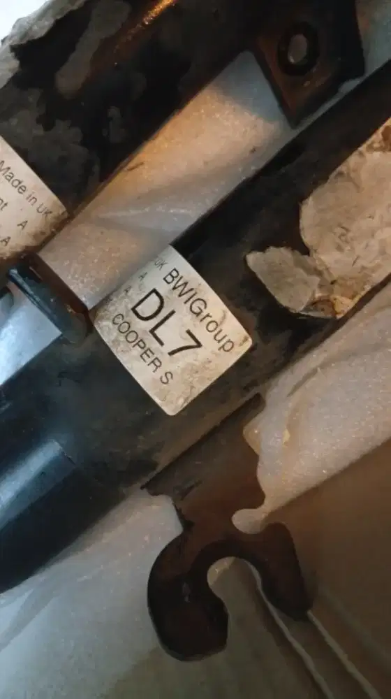 Sok mobil 1 set depan belakang