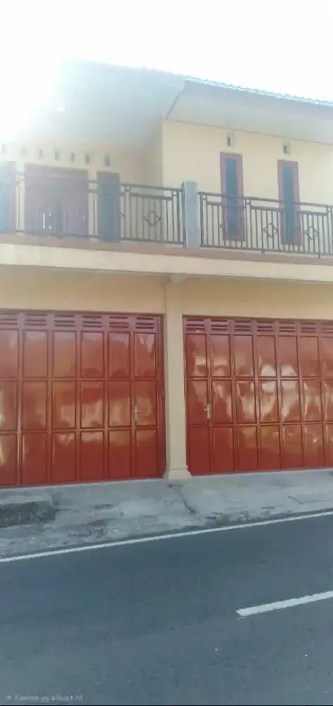 Di sewakan Rumah / Ruko