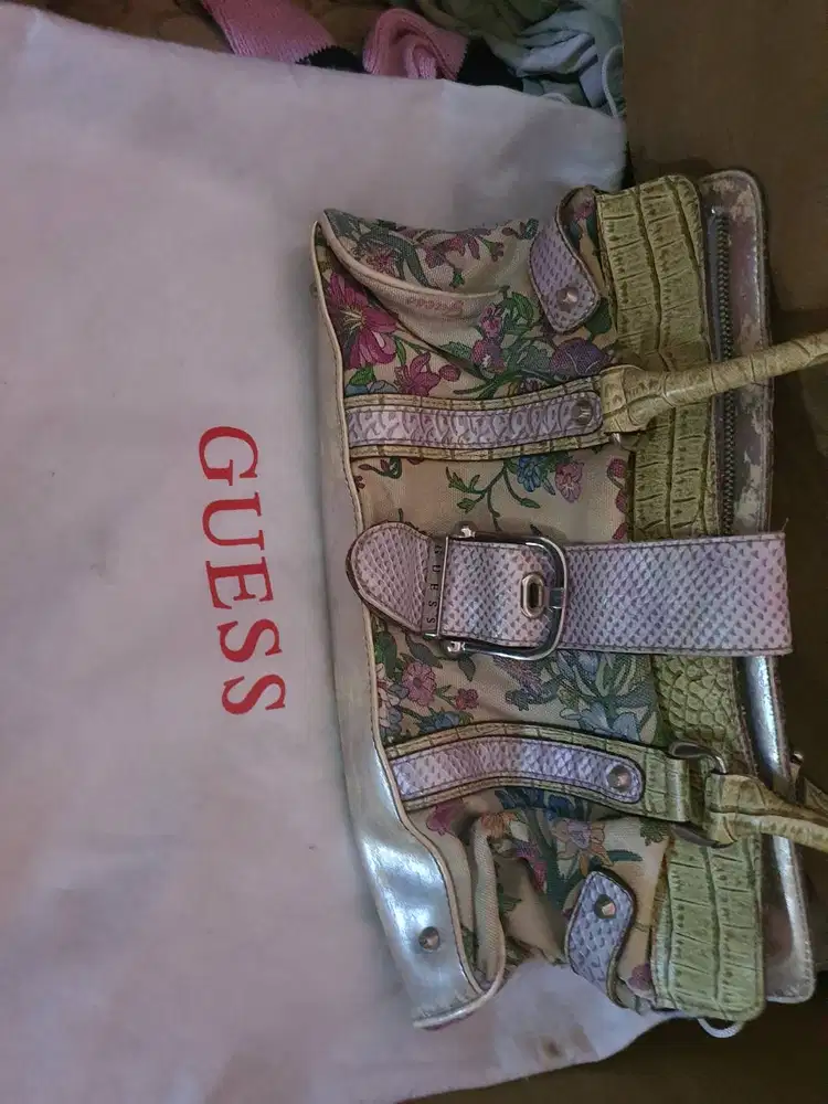 Guess original ya kondisi ok buat kerja ke pesta or jalan jalan