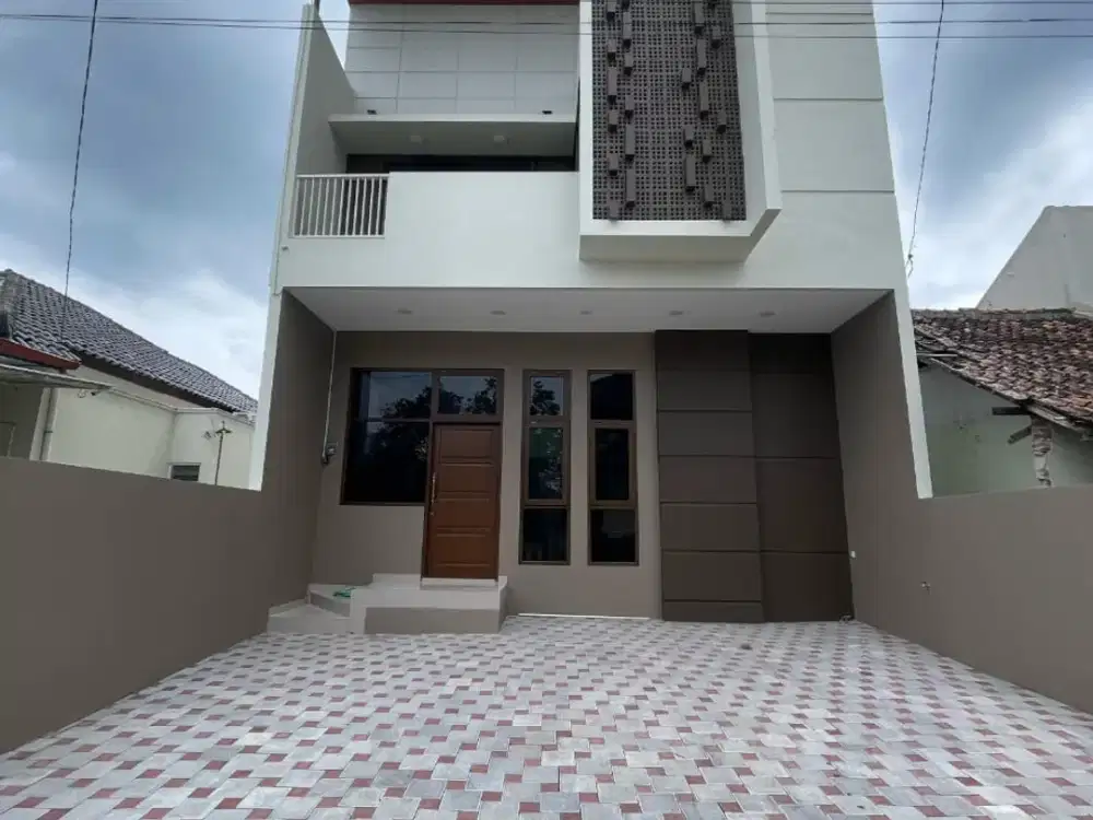Dijual rumah baru dekat Pakuwon, UGM, Al Azhar, pusat kuliner