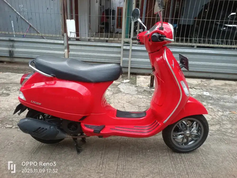 vespa LX 125 tahun 2020
