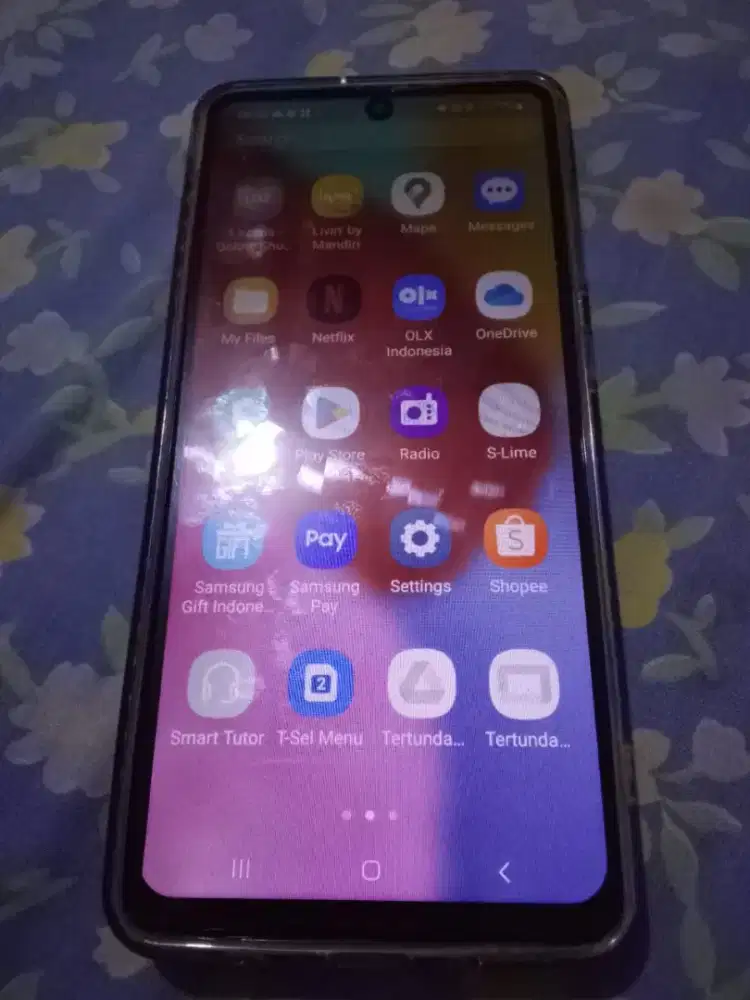 samsung A51 warna hitam