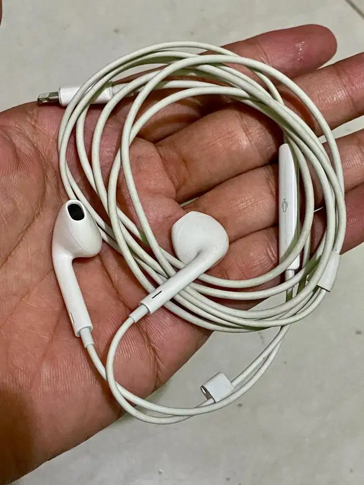 Headset earpods lighting ( iphone ) normal