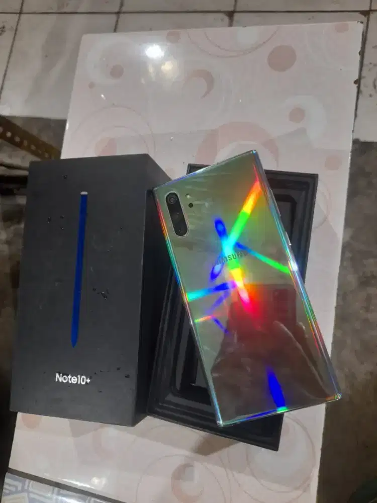 Samsung note 10+ 12/256 (bisa tt)
