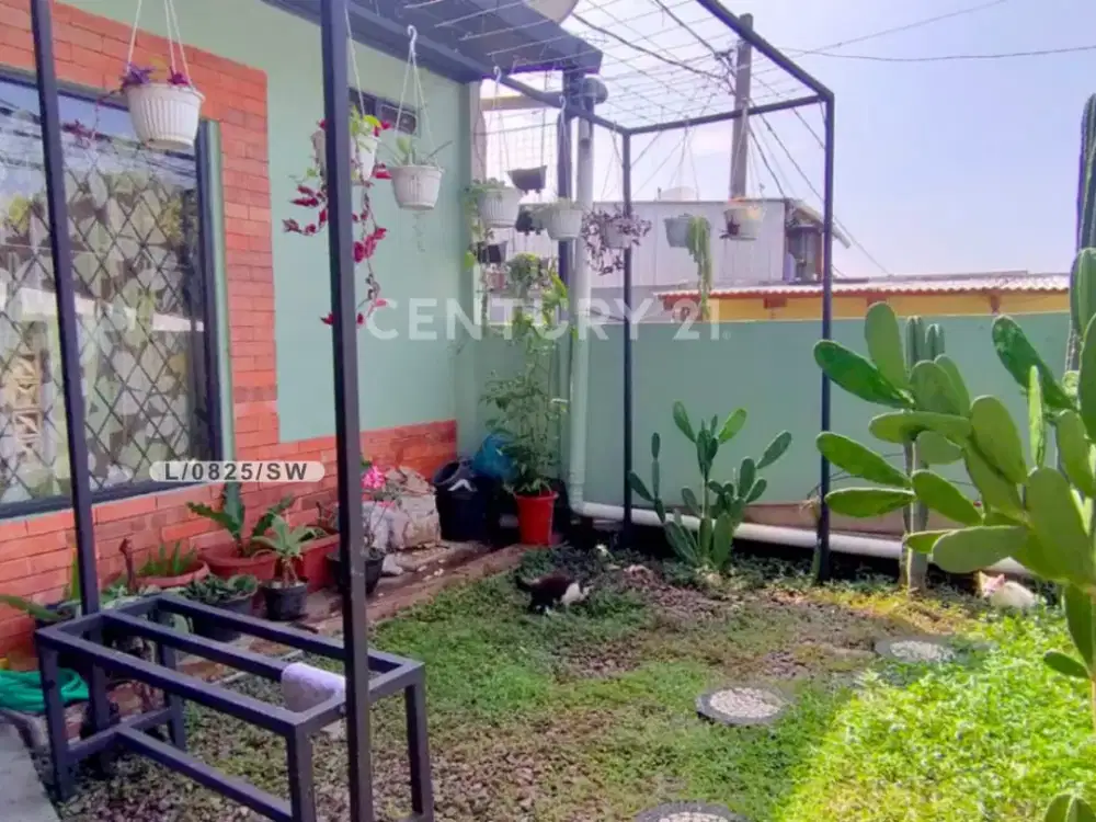 Rumah Semi FUrnished Siap Huni Dan Strategis Di Cimenyan Bandung