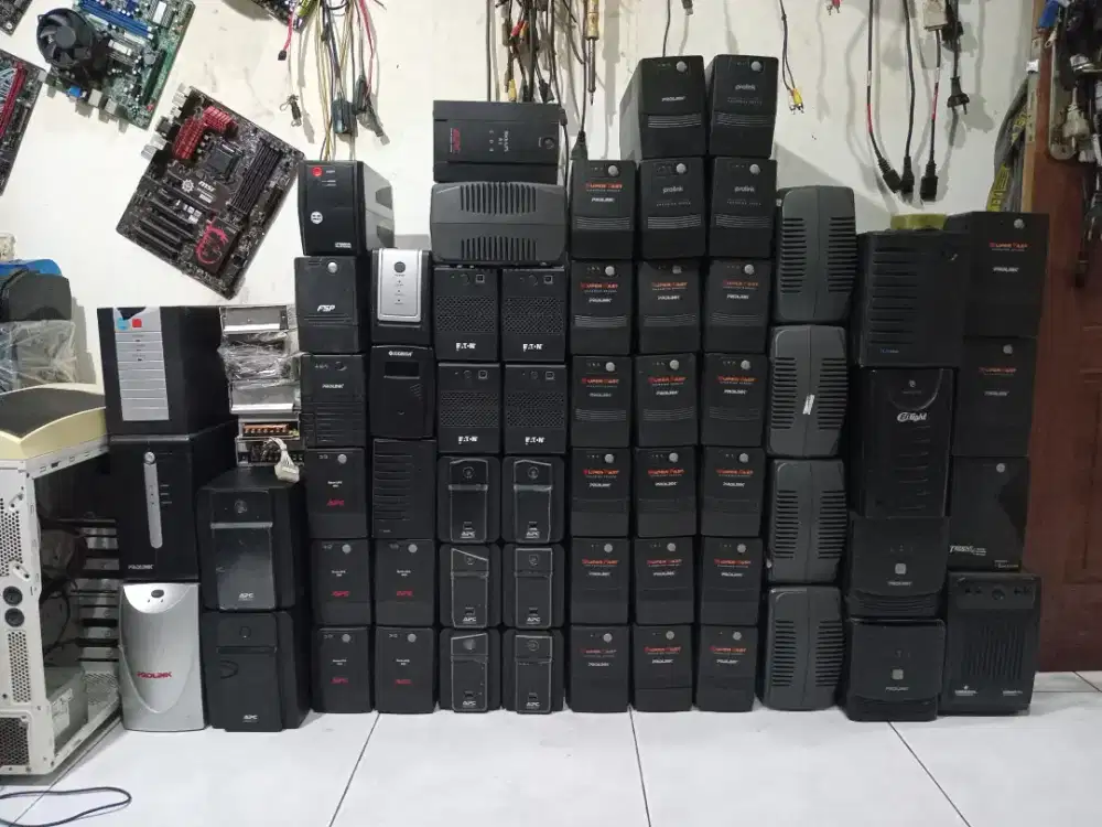 UPS TAMPA BATREY NORMAL