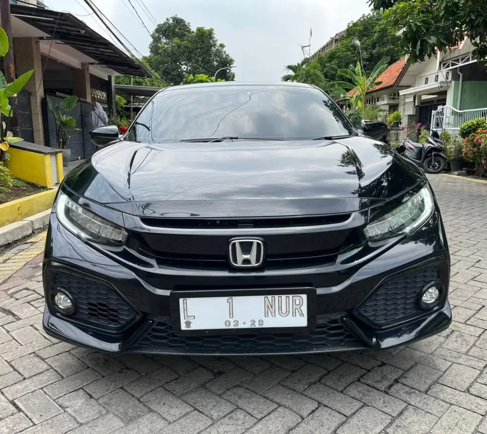 LOW KM 38rb - HONDA CIVIC TURBO HATCHBACK 1.5E CVT 2018 MATIC DP MINIM