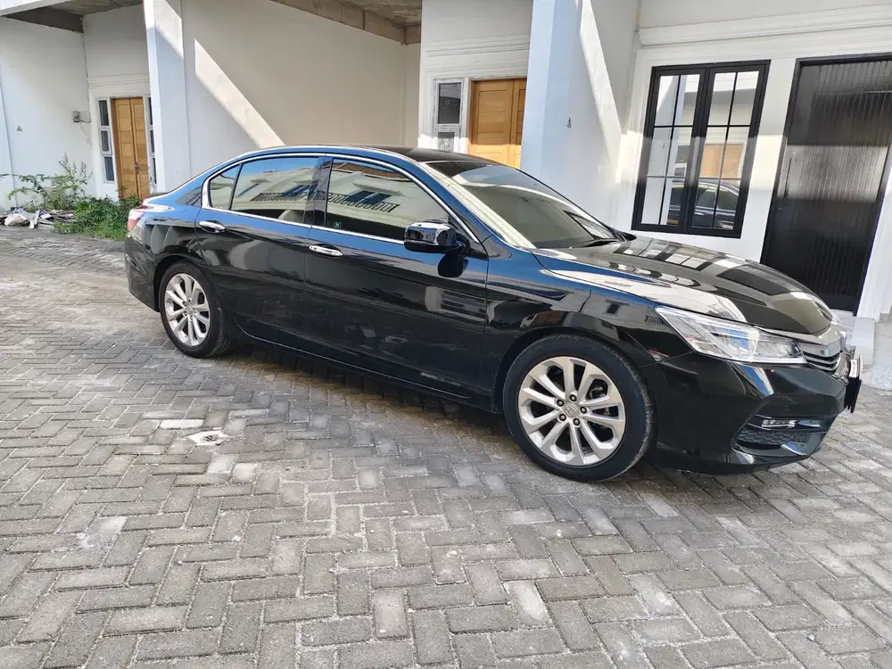 Honda Accord 2017 Bensin