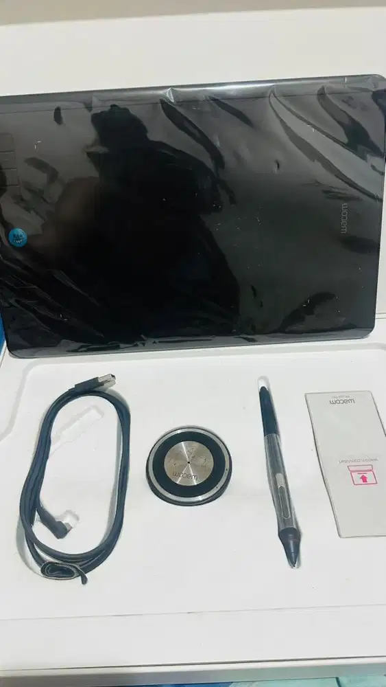 Wacom intuos Pro PTH660