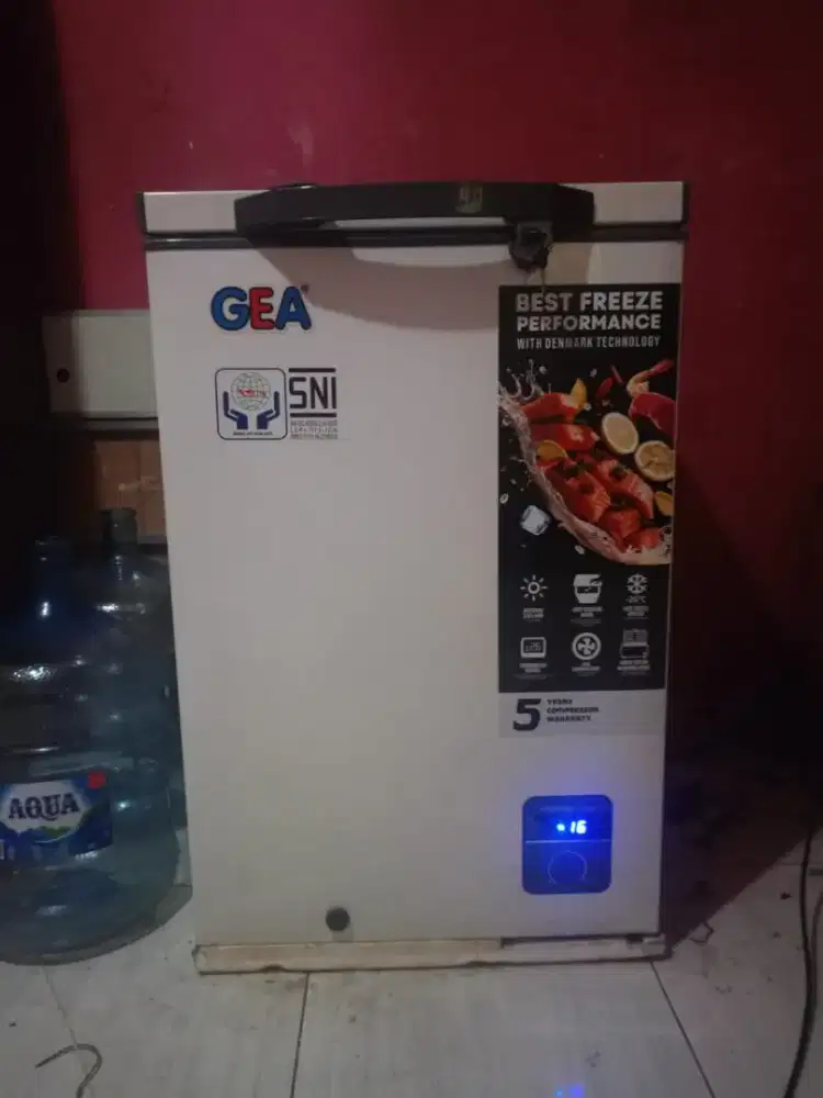 Chest  Frezeer GEA 100ltr AB-108
