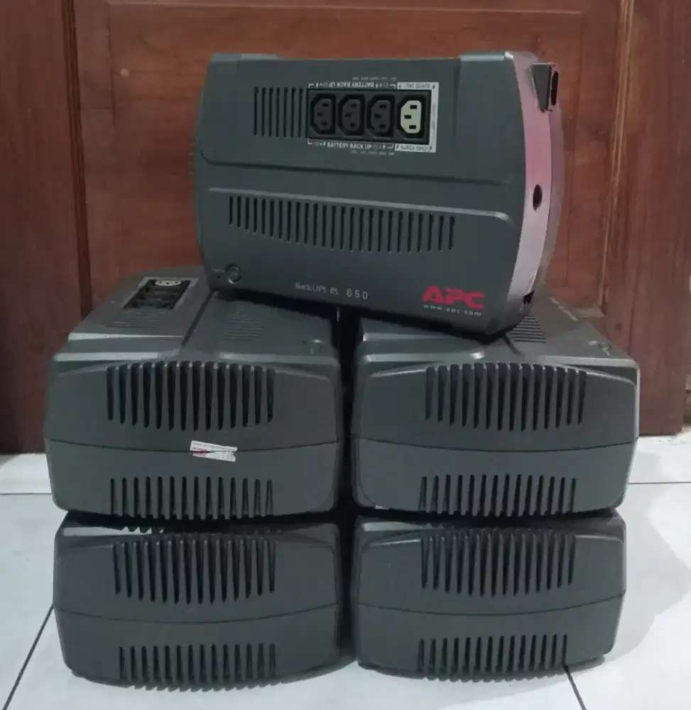 UPS APC TAMPA BATREY 700VA