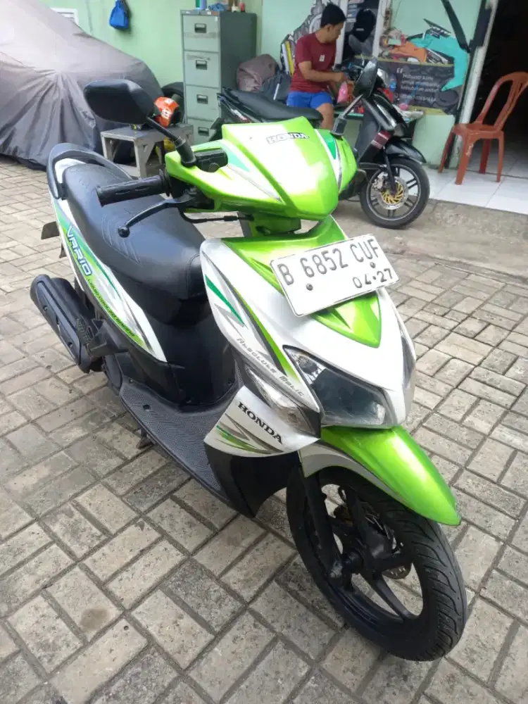 Vario 2012 pajak on