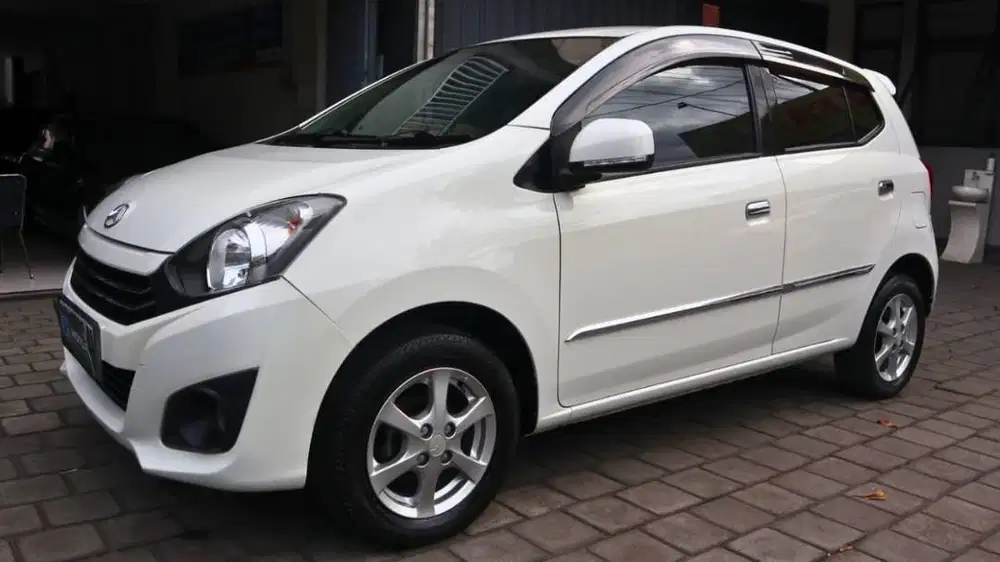 Ayla X 1.0 2019 MANUAL AsBali