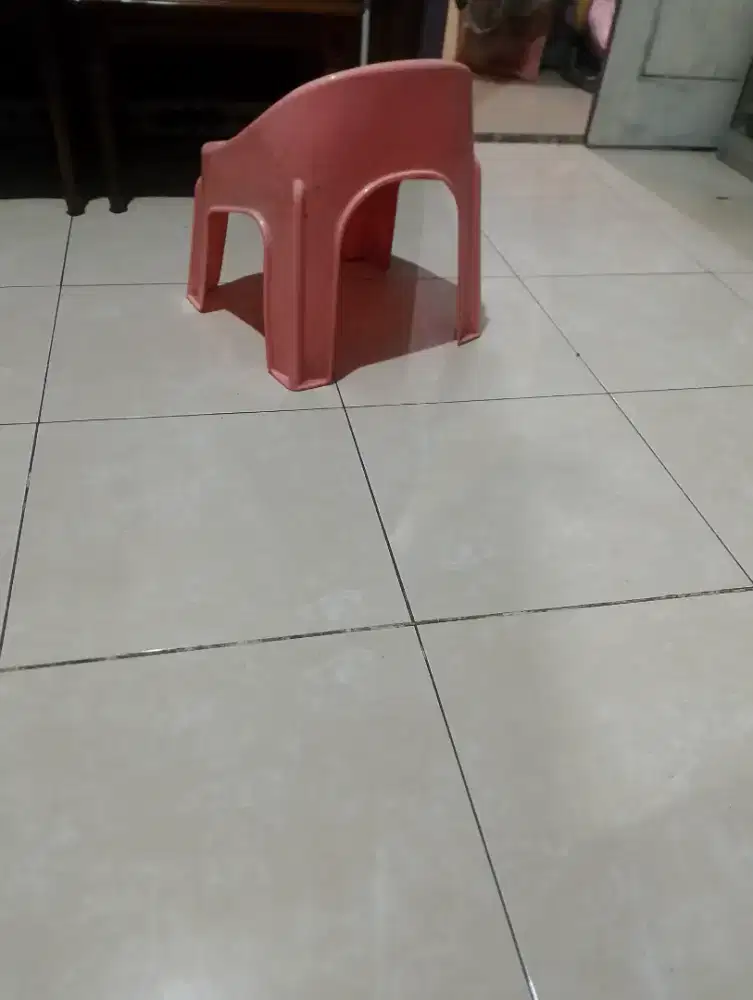 Dibutuhkan ART menginap wanita