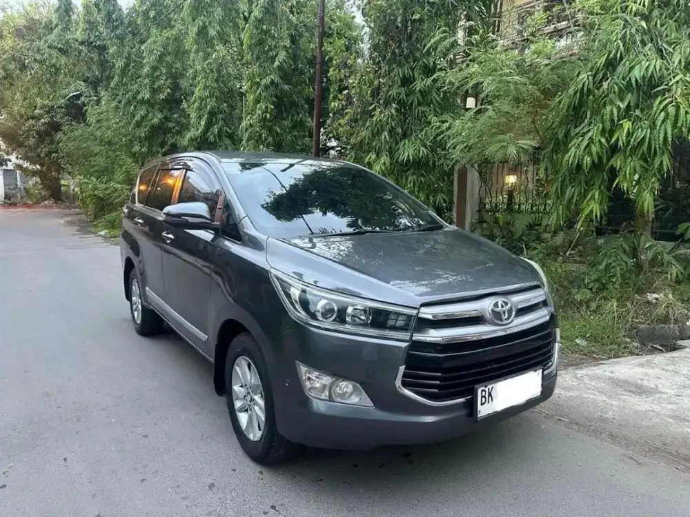 Toyota Innova Reborn V Luxury Diesel 2018 Automatic Abu abu