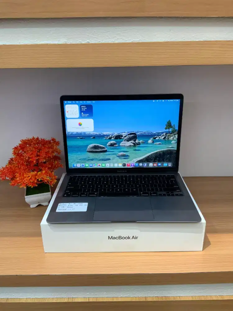 Macbook air m1 8gb 512gb fullset