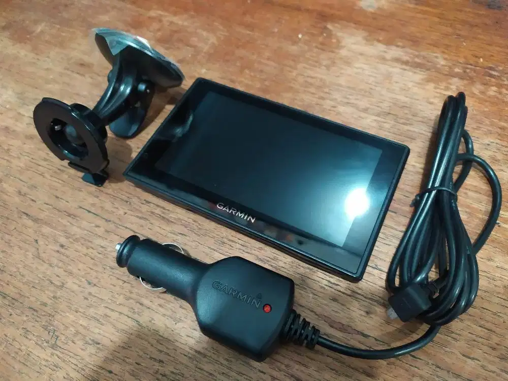 GPS Garmin DriveSmart 51lm 51 lm Drive Smart Peta 2025 Terbaru Nuvi