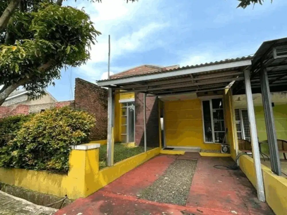 RUMAH DI KOMPLEK KAHURIPAN KEMANG BOGOR