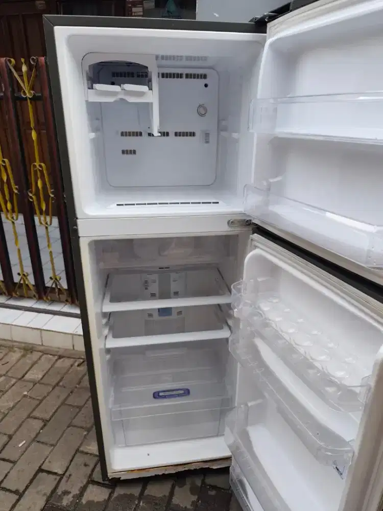 Kulkas samsung normal