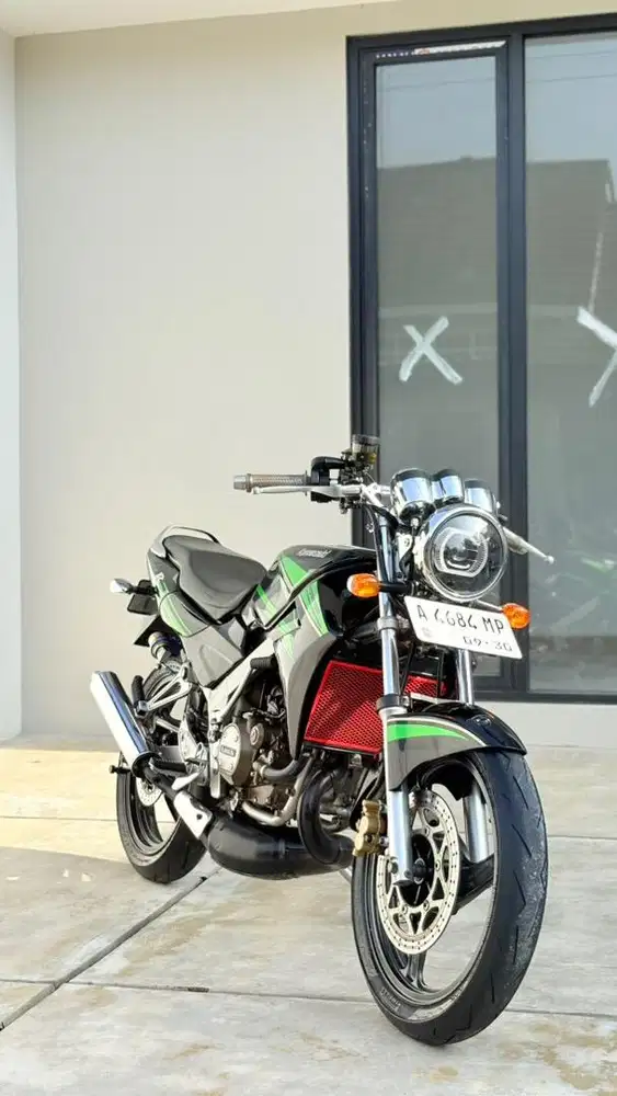 Ninja R Limited Edition 2015 Istimewa