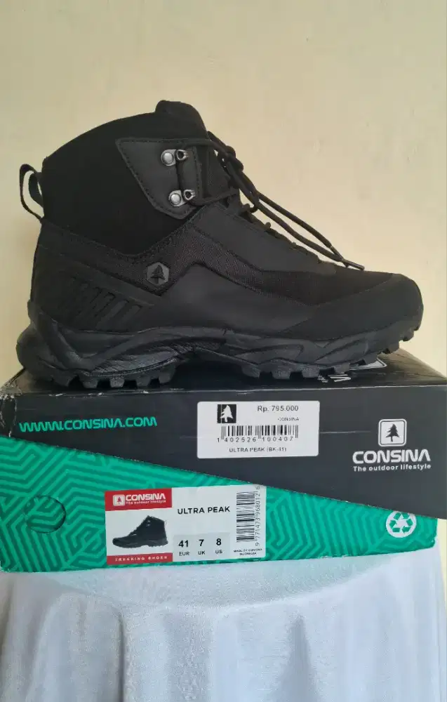 SEPATU GUNUNG CONSINA ULTRA PEAK