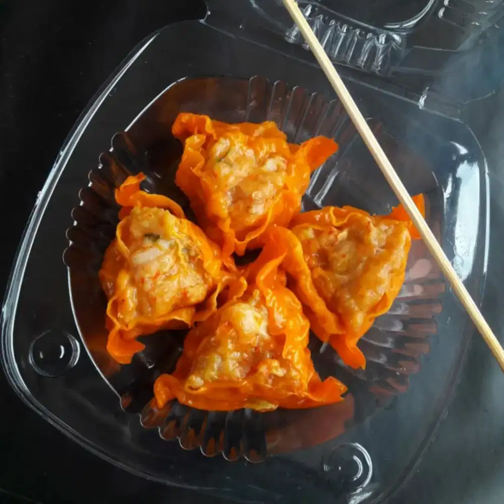 DI BUTUHKAN WANITA MAX 30 TH, JAGA STAN BG JUNCTION