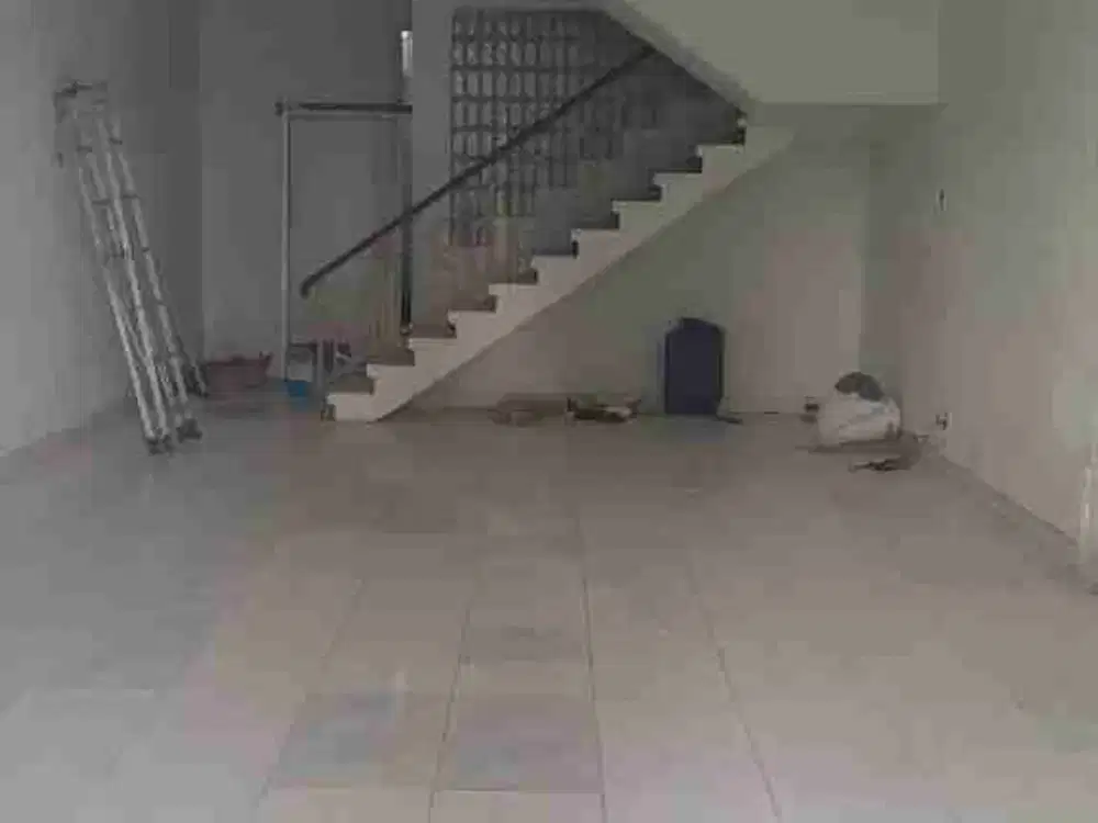 Ruko siap pakai di Singgasana Pradana Bandung