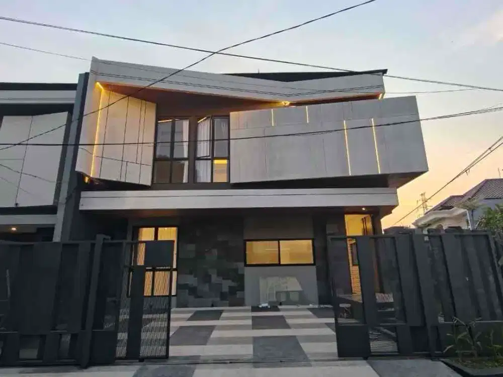 Dijual rmh mewah  baru gress hook  Manyar indah