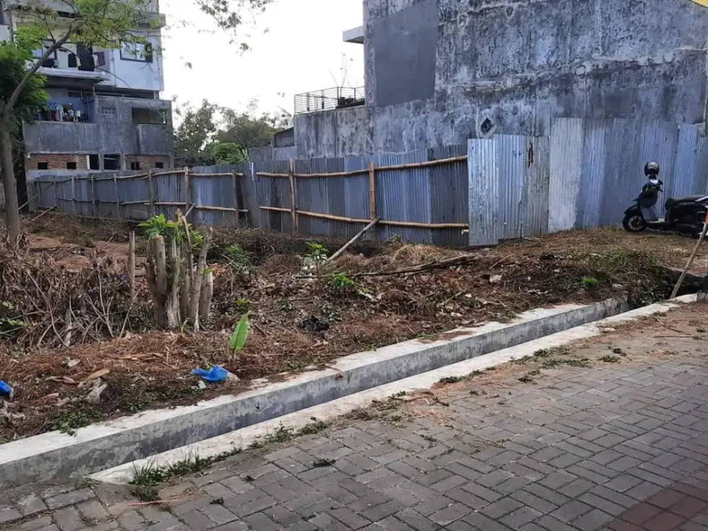 Samping Timur Pakuwon Mall, Pekarangan Cocok Bangun Kos Maupun Villa