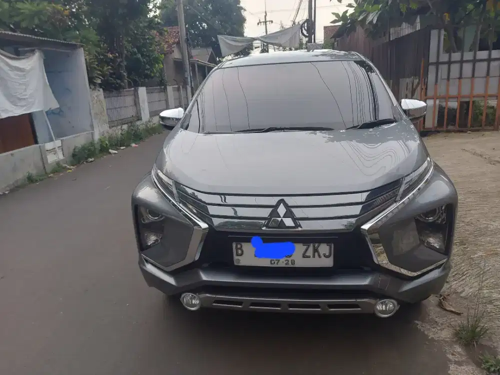Mitsubishi Xpander Ultimate 1.5 AT