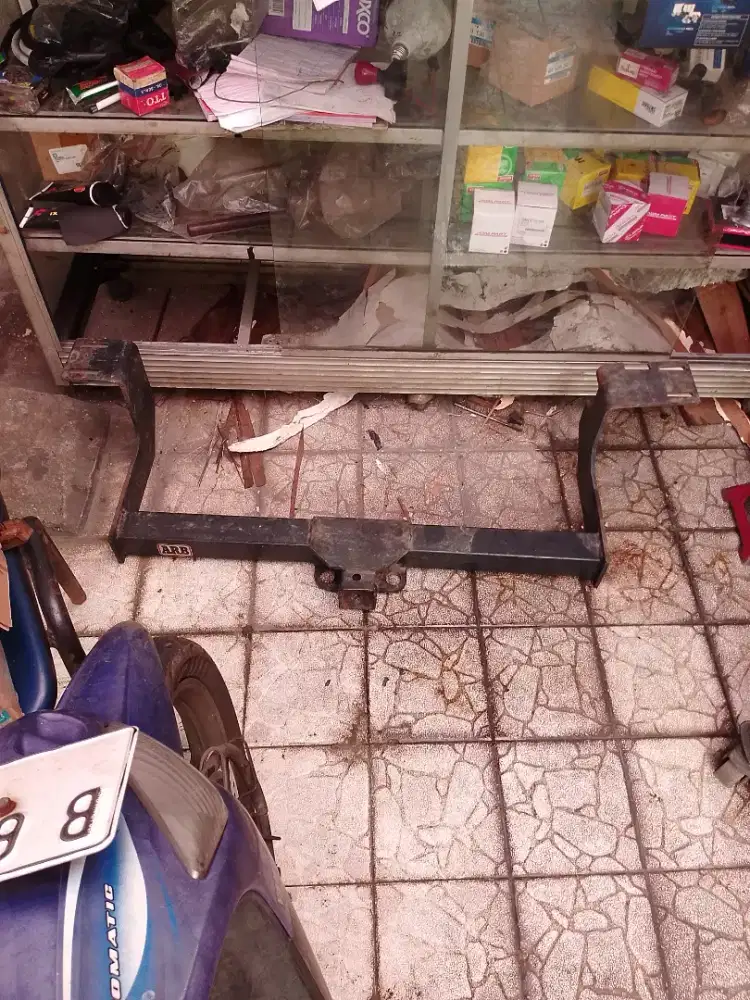 Pengamanan bemper belakang Fortuner