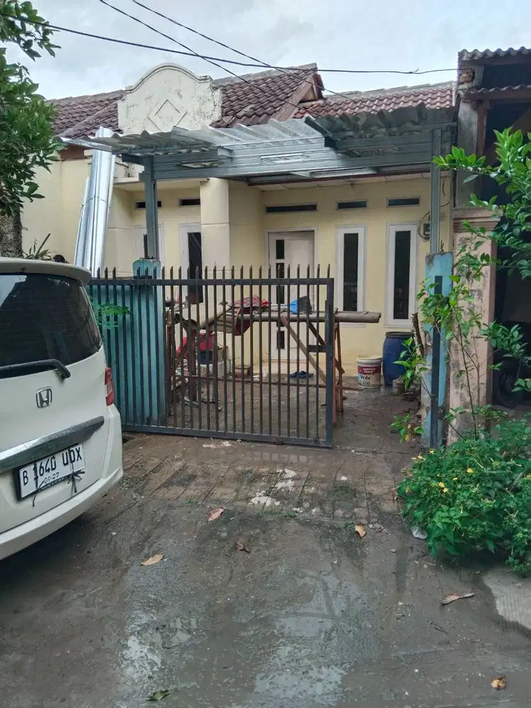 Disewakan rumah tahunan