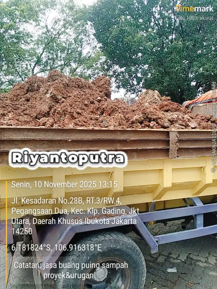 Jasa buang tanah dan pengurugan