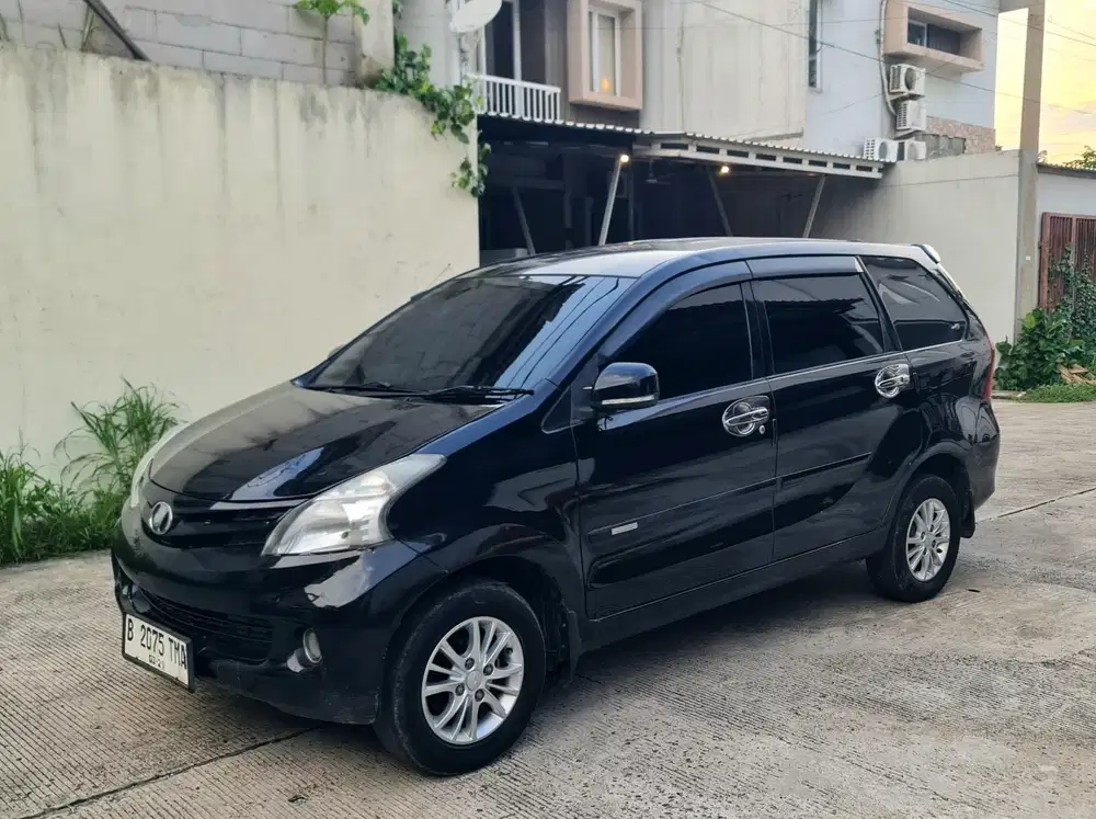 Daihatsu Xenia 2013 Bensin