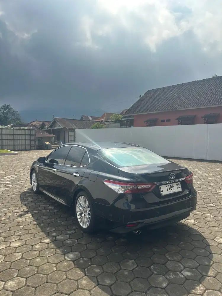Camry hybrid 2.5 type V