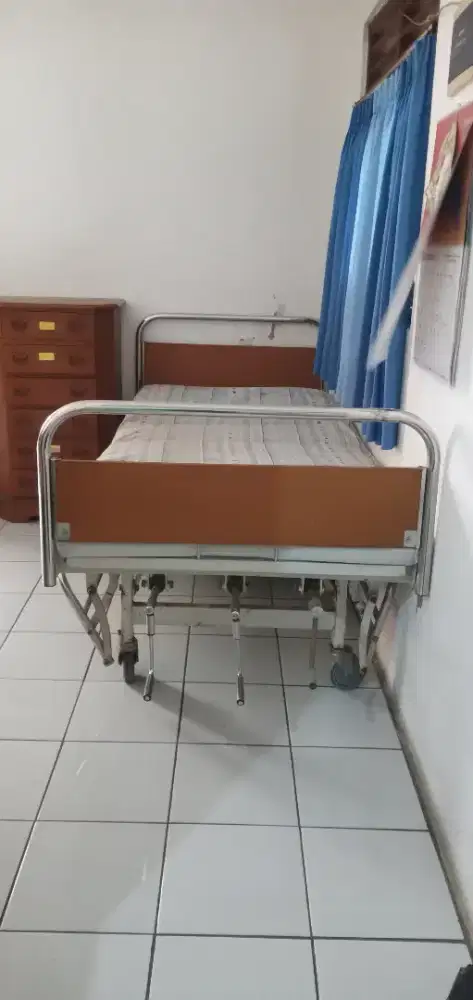 Tempat Perawatan 3 Engkol