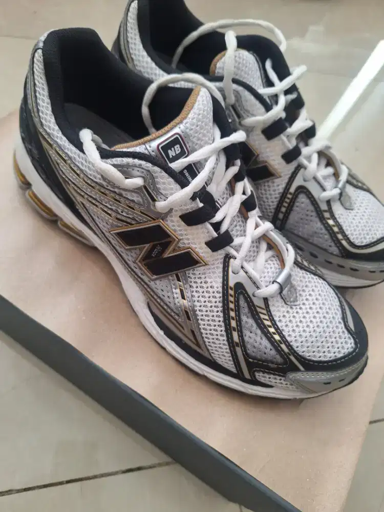 NB New Balance 1906R White Gold Size 44 Original bbrp kali pakai aja
