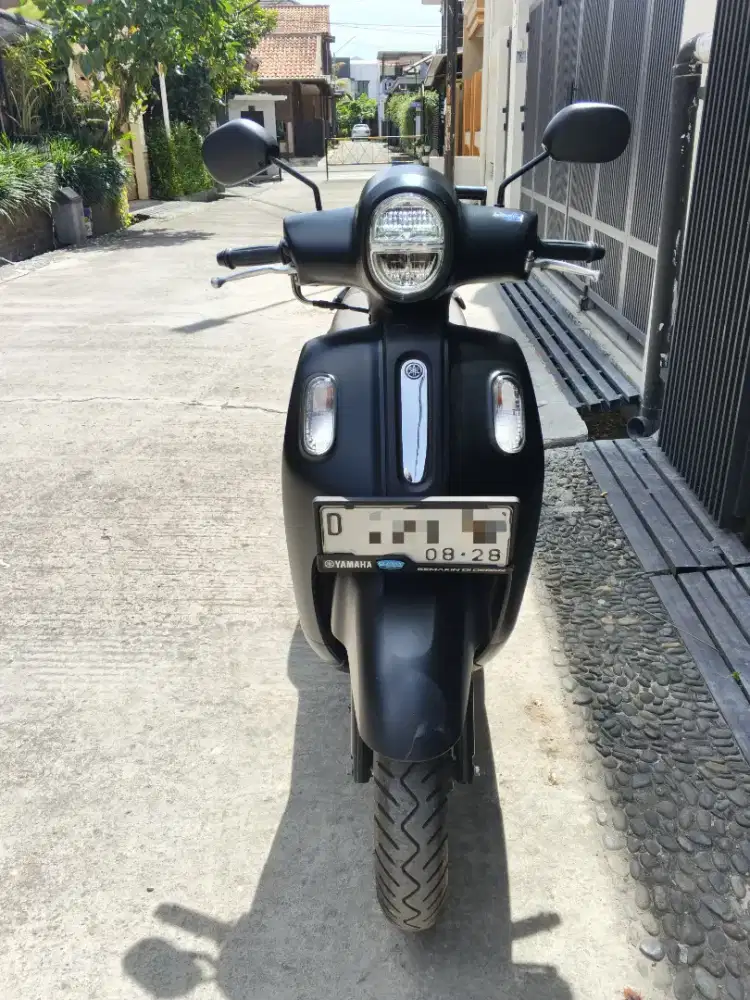 Yamaha Fazzio Lux Mate Black 2023