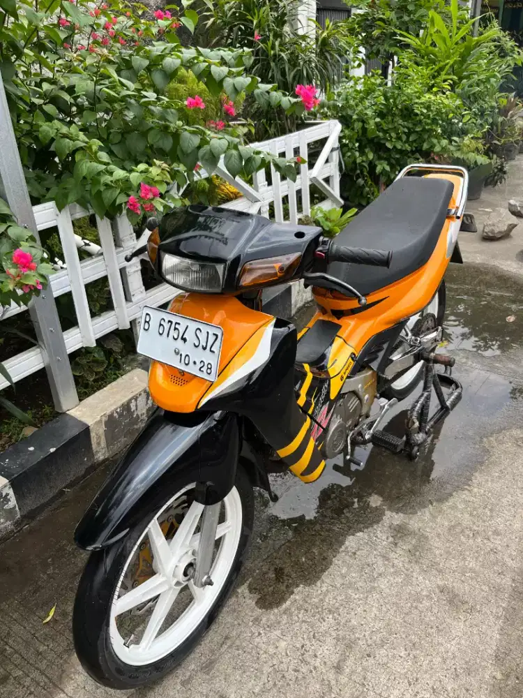 Jual satria kotak tahun 2003